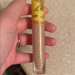 Kosas revealer concealer in shade 3.5